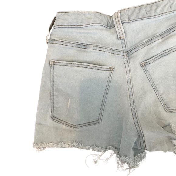 Universal Thread Denim High Rise Midi Shorts Light Wash | Size 4R - Picture 7 of 8